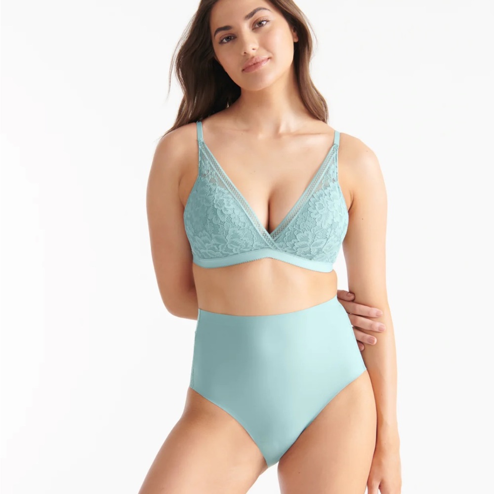 Knix Lace Deep V Bralette
